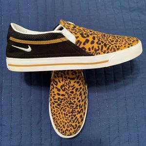 Leopard Skater shoes